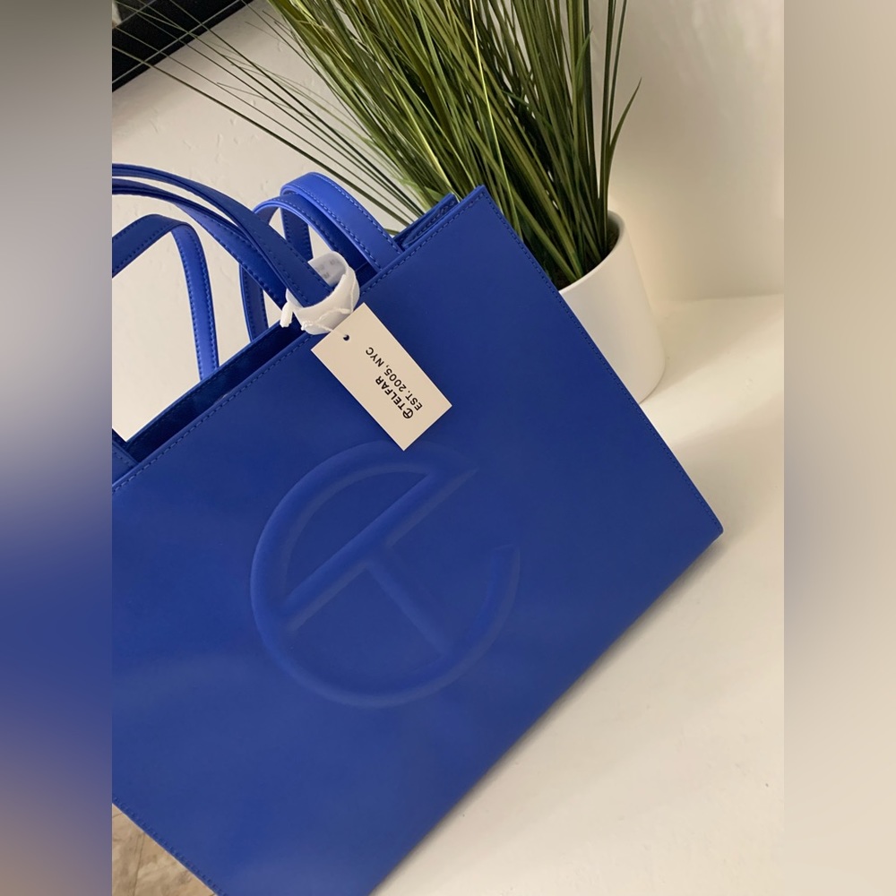 Medium Telfar Bag